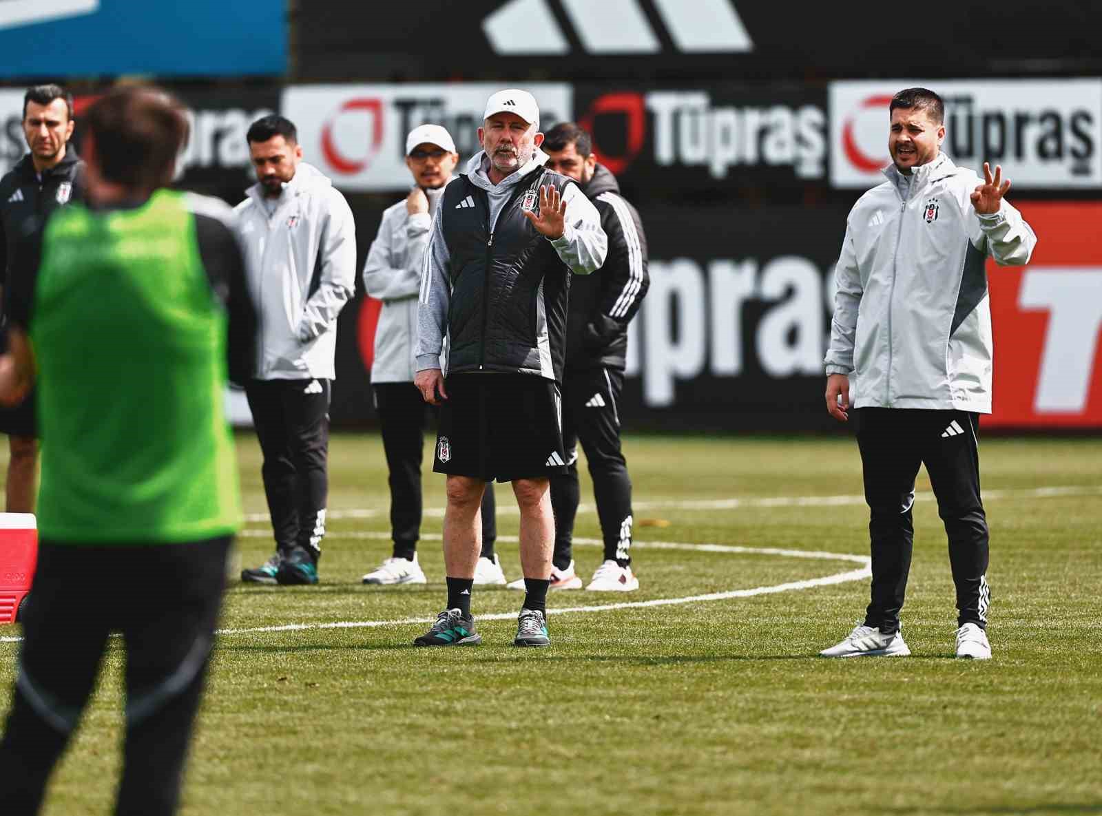 Beşiktaş, Samsunspor maçı hazırlıklarına devam etti
