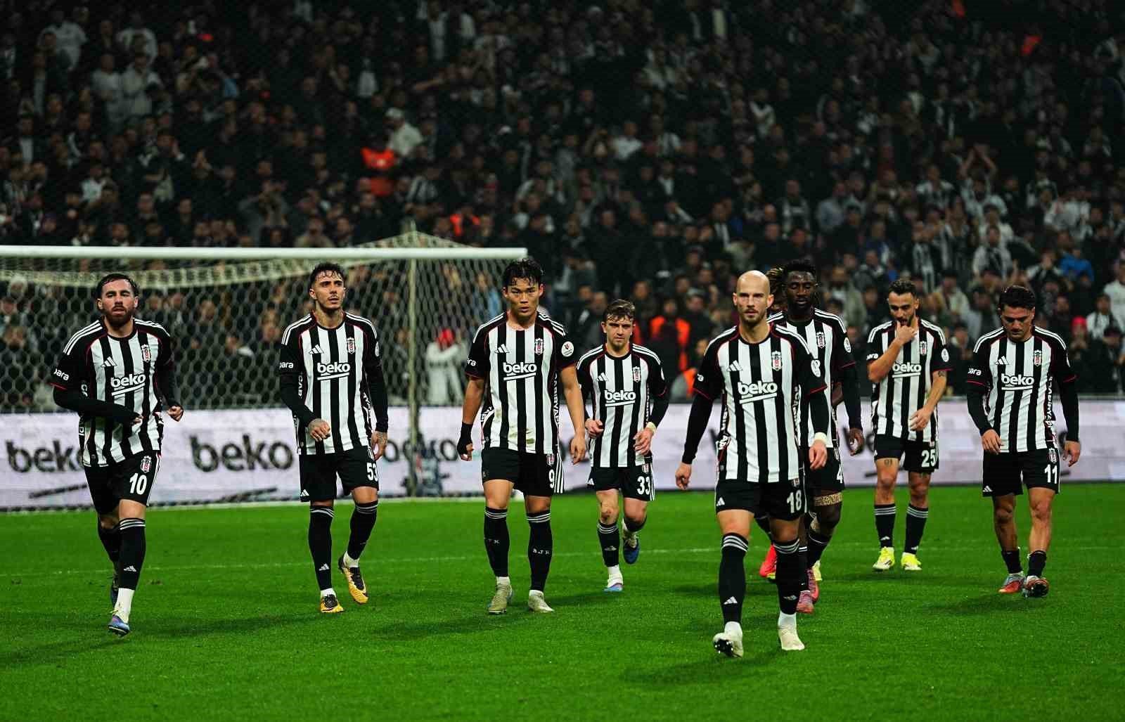 Beşiktaş’ın yenilmezlik serisi 13 maça çıktı
