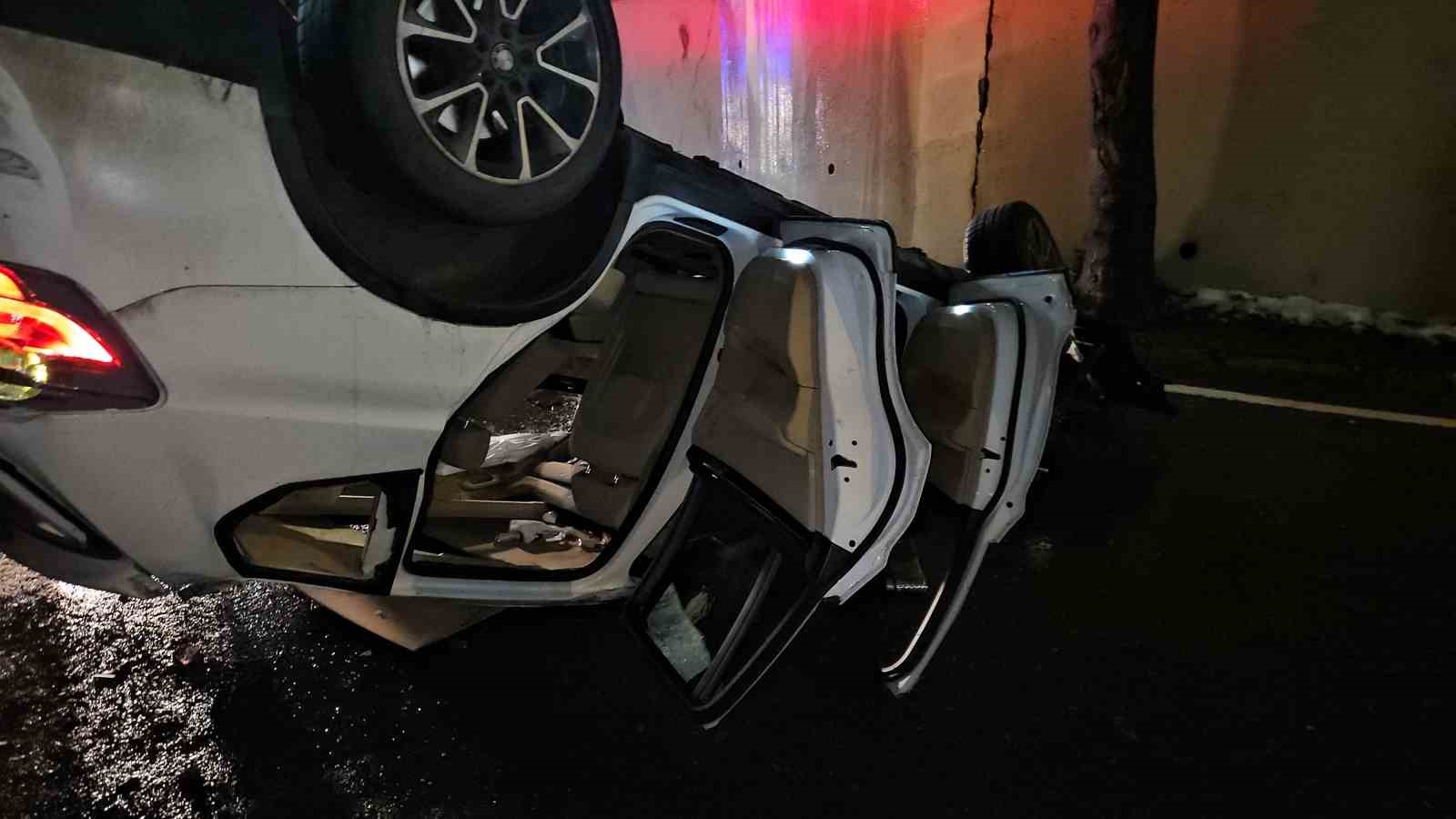 Beşiktaş’ta alkollü sürücü ortalığı birbirine kattı: 2 yaralı
