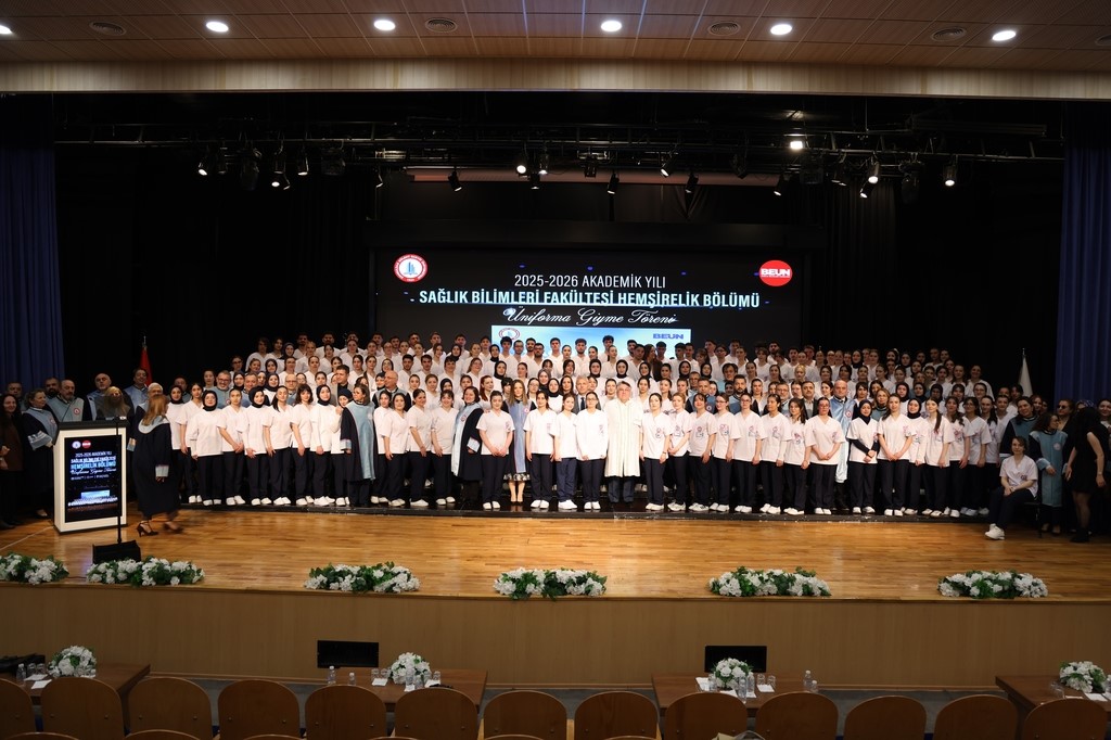 BEUN’da geleceğin hemşireleri üniformalarını giydi
BEUN’da geleceğin hemşireleri üniformalarını giydi