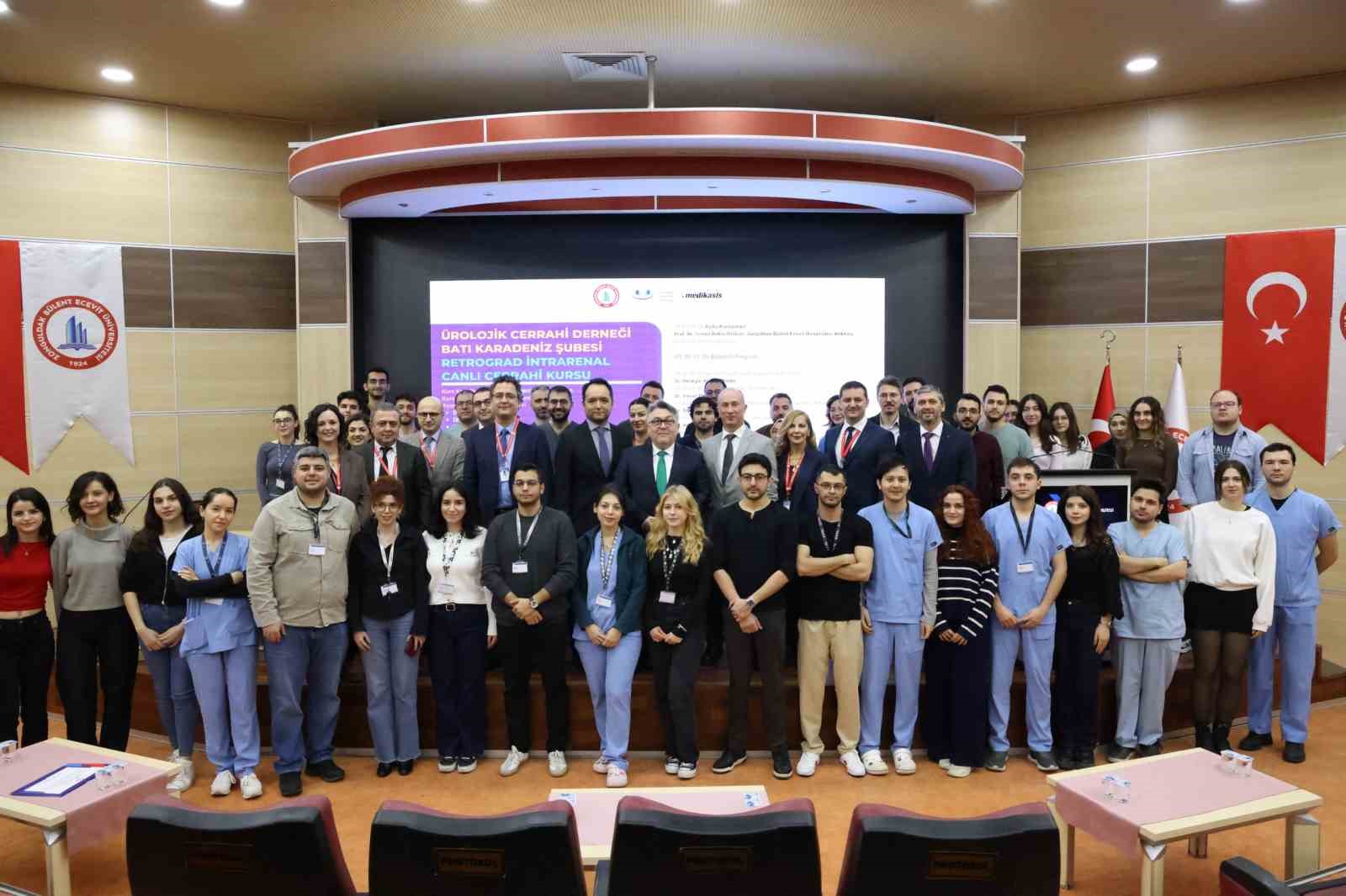 BEUN’da ürolojide güncel cerrahi yaklaşımlar ele alındı
