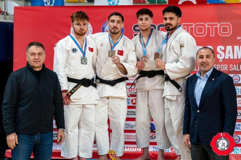 BEUN’lu Judoculardan Türkiye Şampiyonası’nda büyük başarı
BEUN’lu Judoculardan Türkiye Şampiyonası’nda büyük başarı
