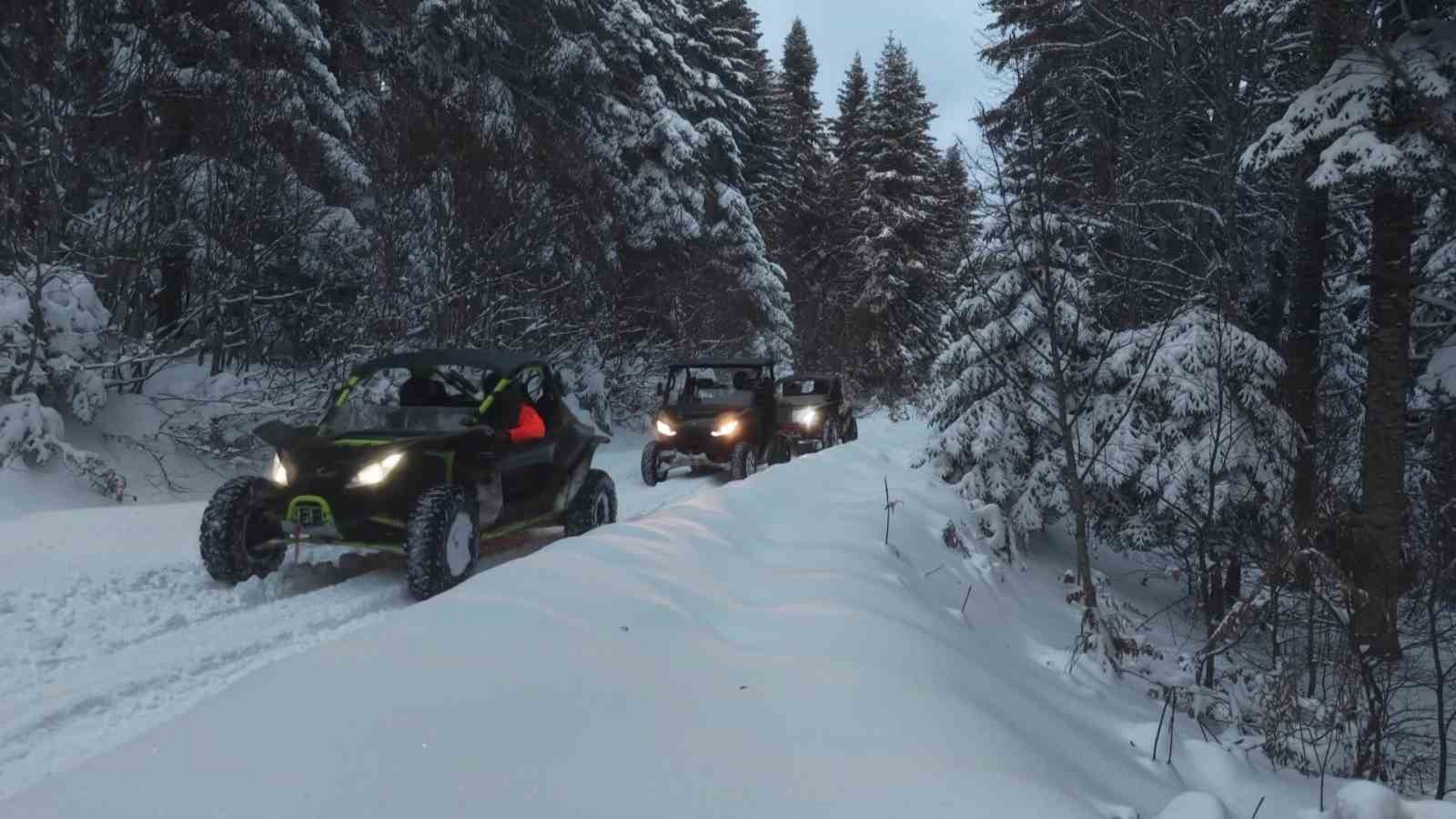 Beyaz örtünün keyfini UTV’lerle çıkardılar

