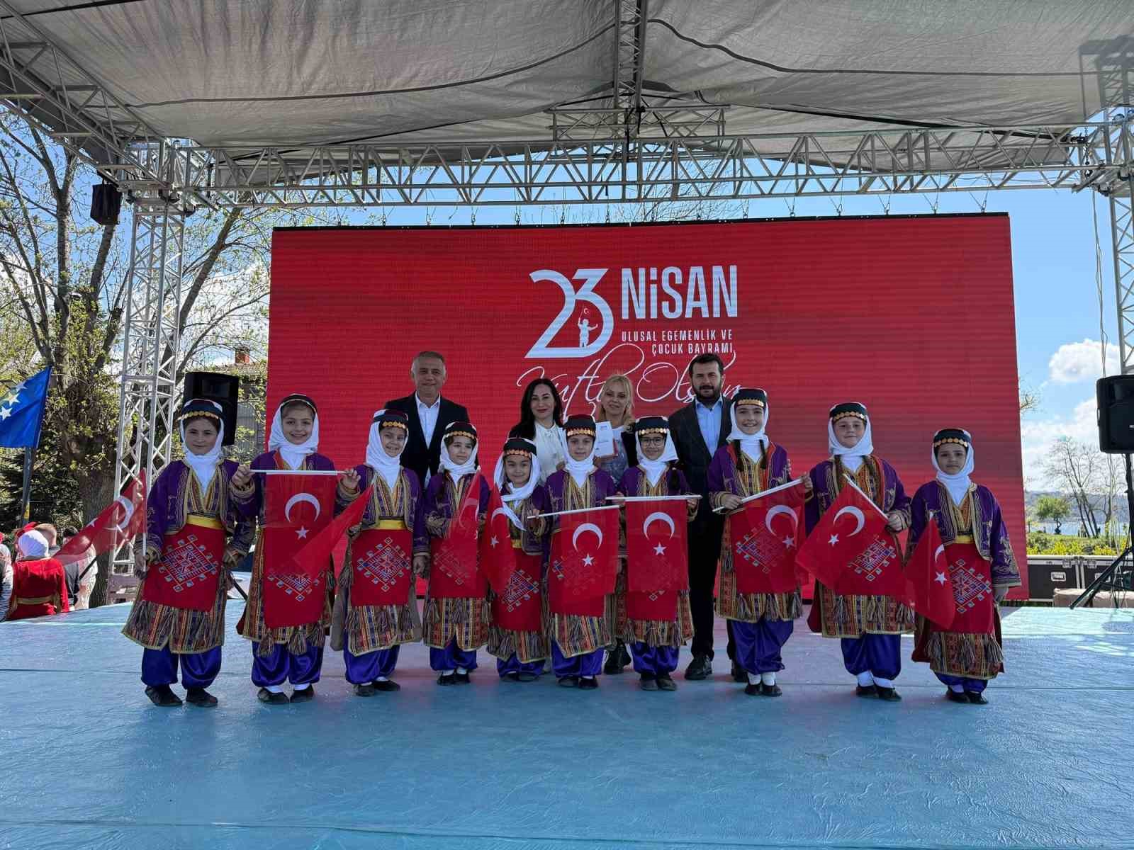 Beykoz’da çocuklar bayramın tadını doyasıya çıkardı
