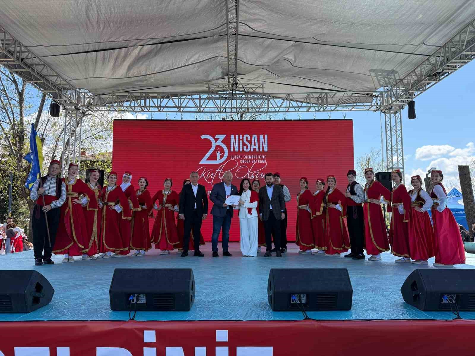 Beykoz’da çocuklar bayramın tadını doyasıya çıkardı
