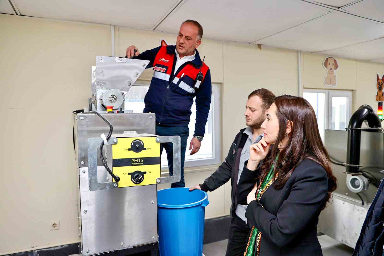 Beykoz’da sıfır atıkla mama üretimi başladı
