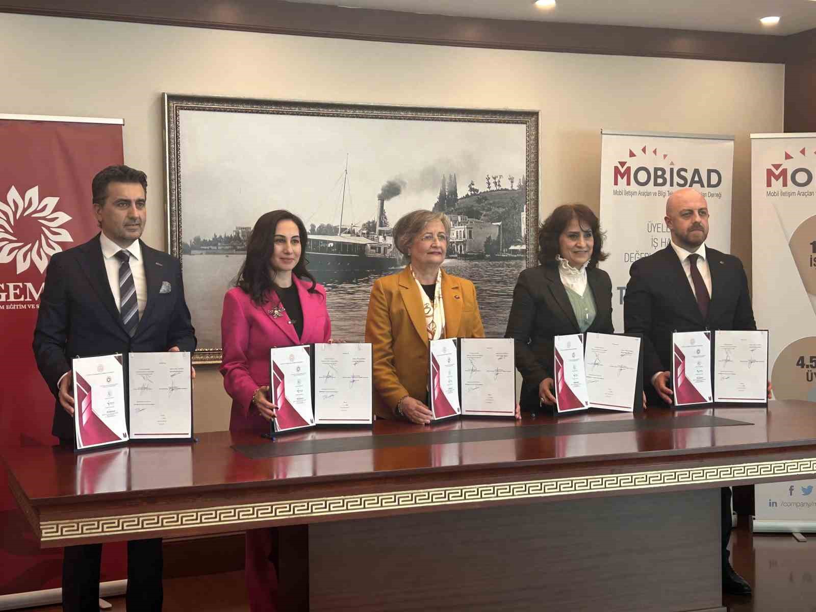 Beykoz’da yüzde 60 istihdam garantili "Eğitim ve İstihdamda İş Birliği Protokolü" imzalandı
