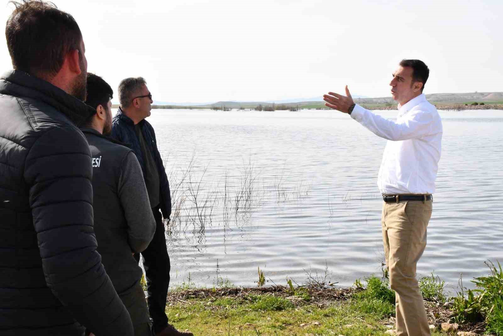 Beylikova Belediyesi barajı doldurdu, ekonomik tarımsal suyu arazilere ulaştırdı
