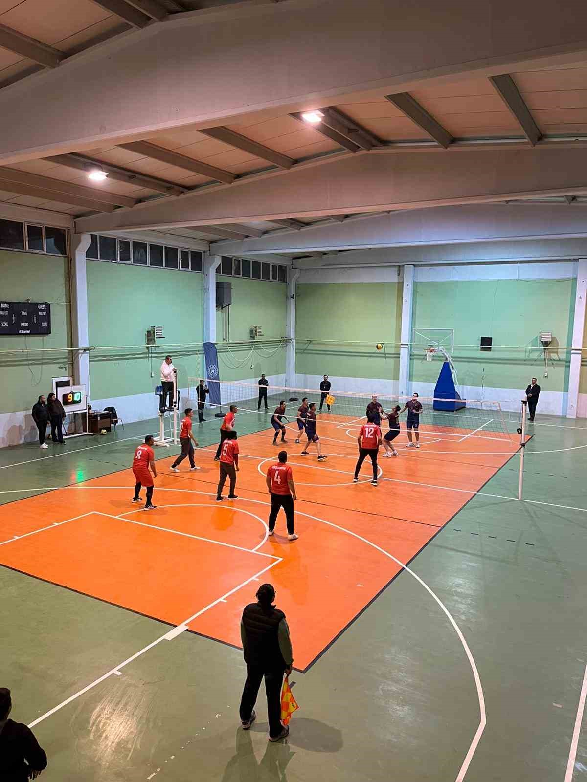 Beylikova’da Kurumlar Arası Voleybol Turnuvası heyecanı
