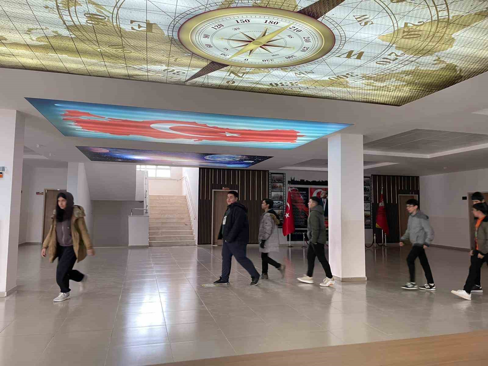 Beypazarı’nda okulda deprem tatbikatı
