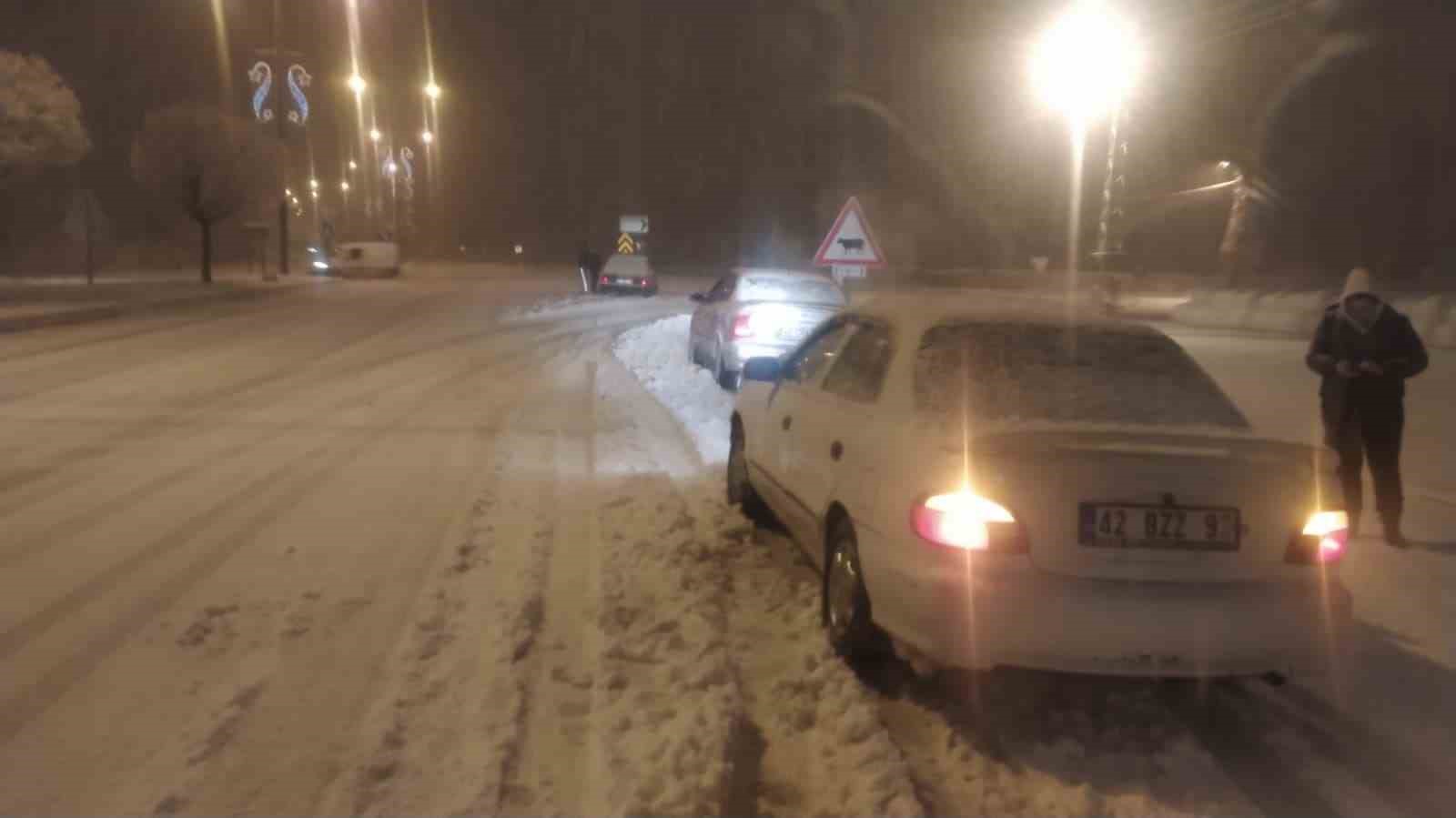 Beyşehir’de kar sevinci
