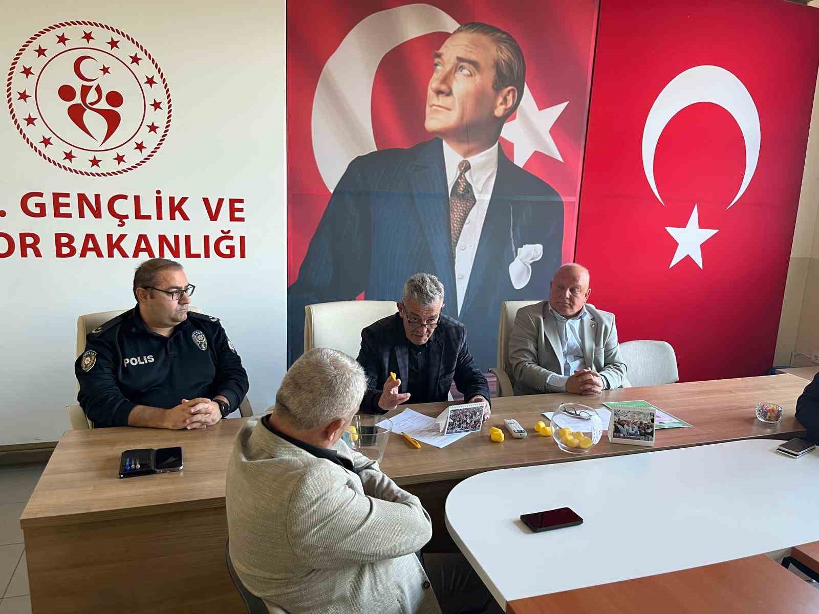 Bilecik 1. Amatör Lig’in şampiyonunu belirleneceği play-off kura çekimi oldu
