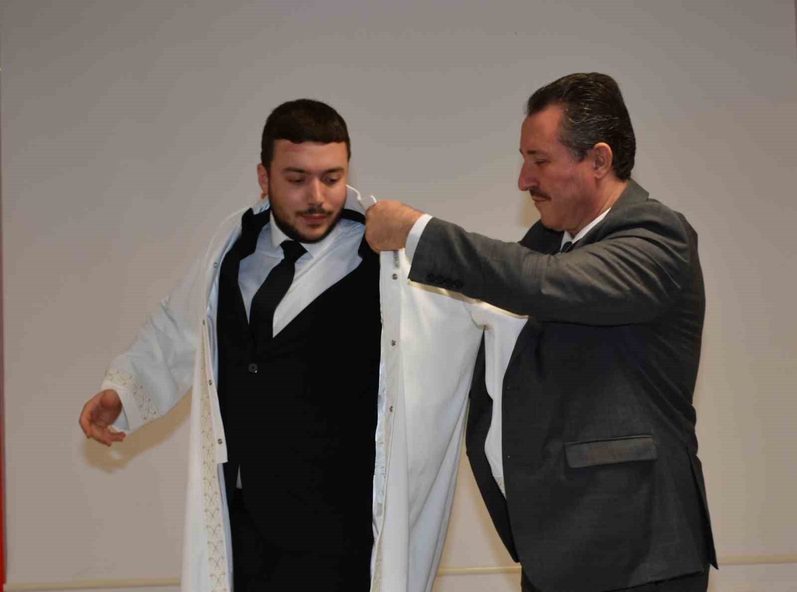 Bilecik’e atanan din görevlilerine ‘Cübbe ve Sarık Giydirme’ programı
