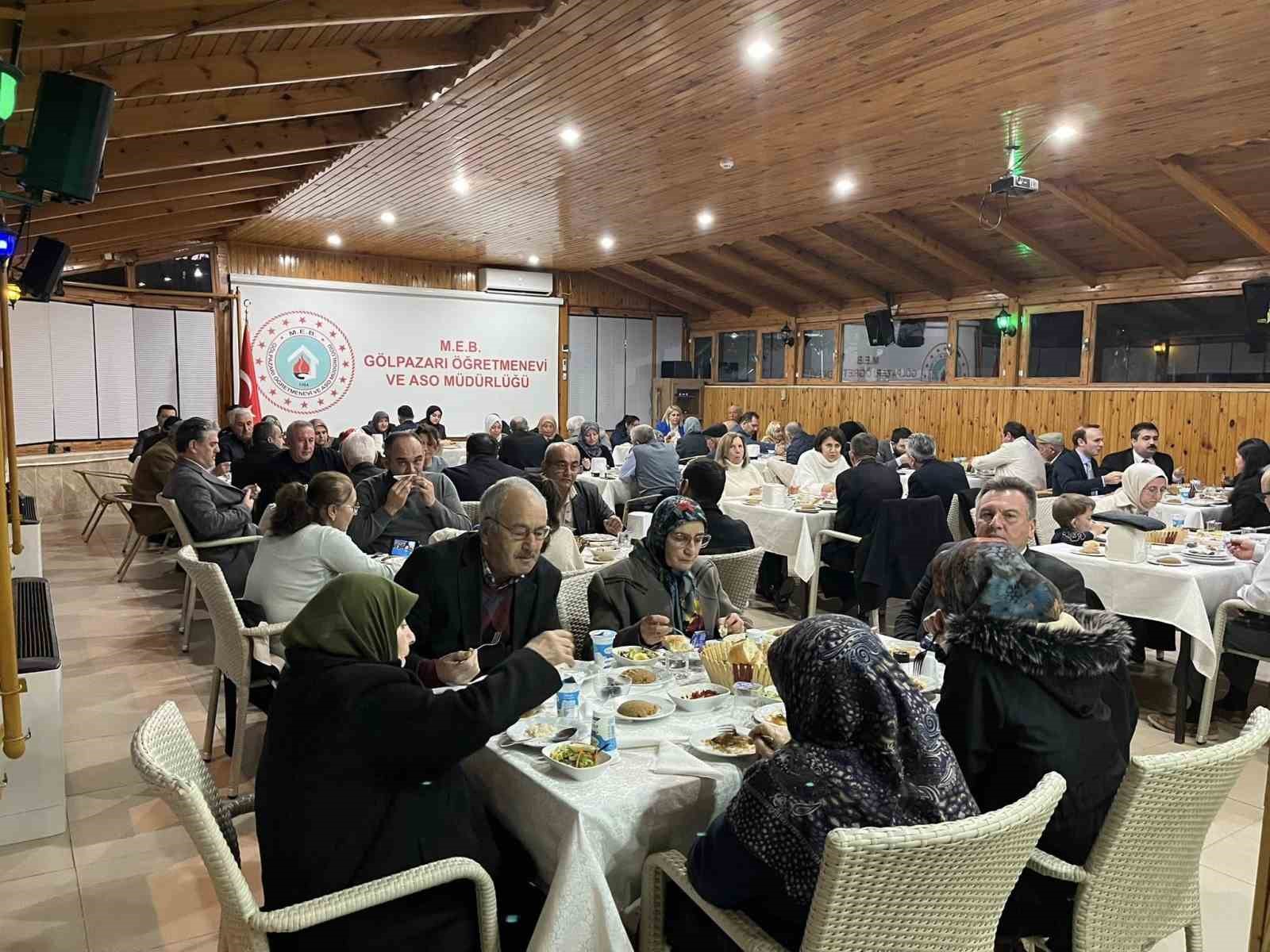 Bilecik’in ilçelerinde Ramazan iftarlarında şehit yakınları ve gaziler unutulmadı
