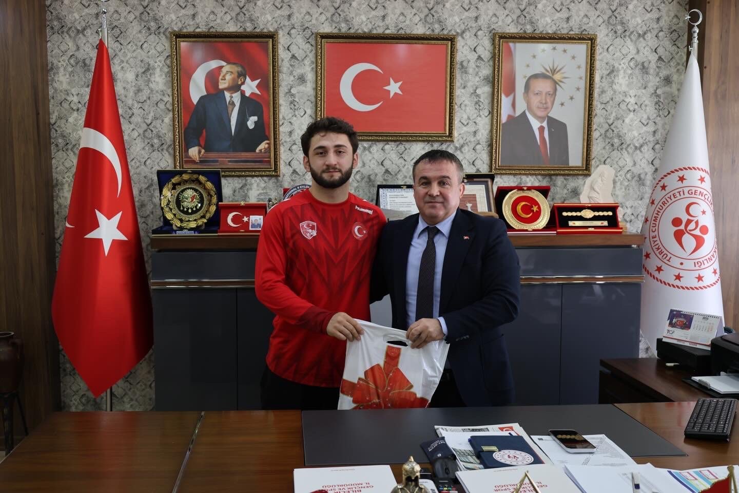 Bilecikli Salih Yusuf Yazıcı U20 Türkiye Güreş Şampiyonu oldu

