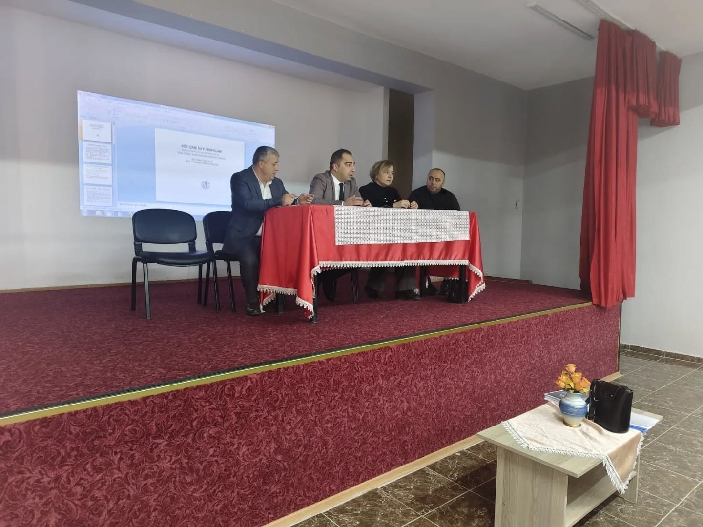 Bilecik’te 2026 yılı su bedelleri toplantısı gerçekleştirildi
Bilecik’te 2026 yılı su bedelleri toplantısı gerçekleştirildi