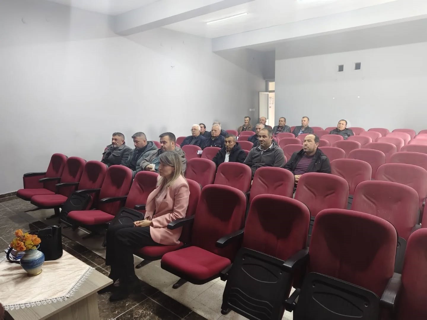 Bilecik’te 2026 yılı su bedelleri toplantısı gerçekleştirildi
Bilecik’te 2026 yılı su bedelleri toplantısı gerçekleştirildi