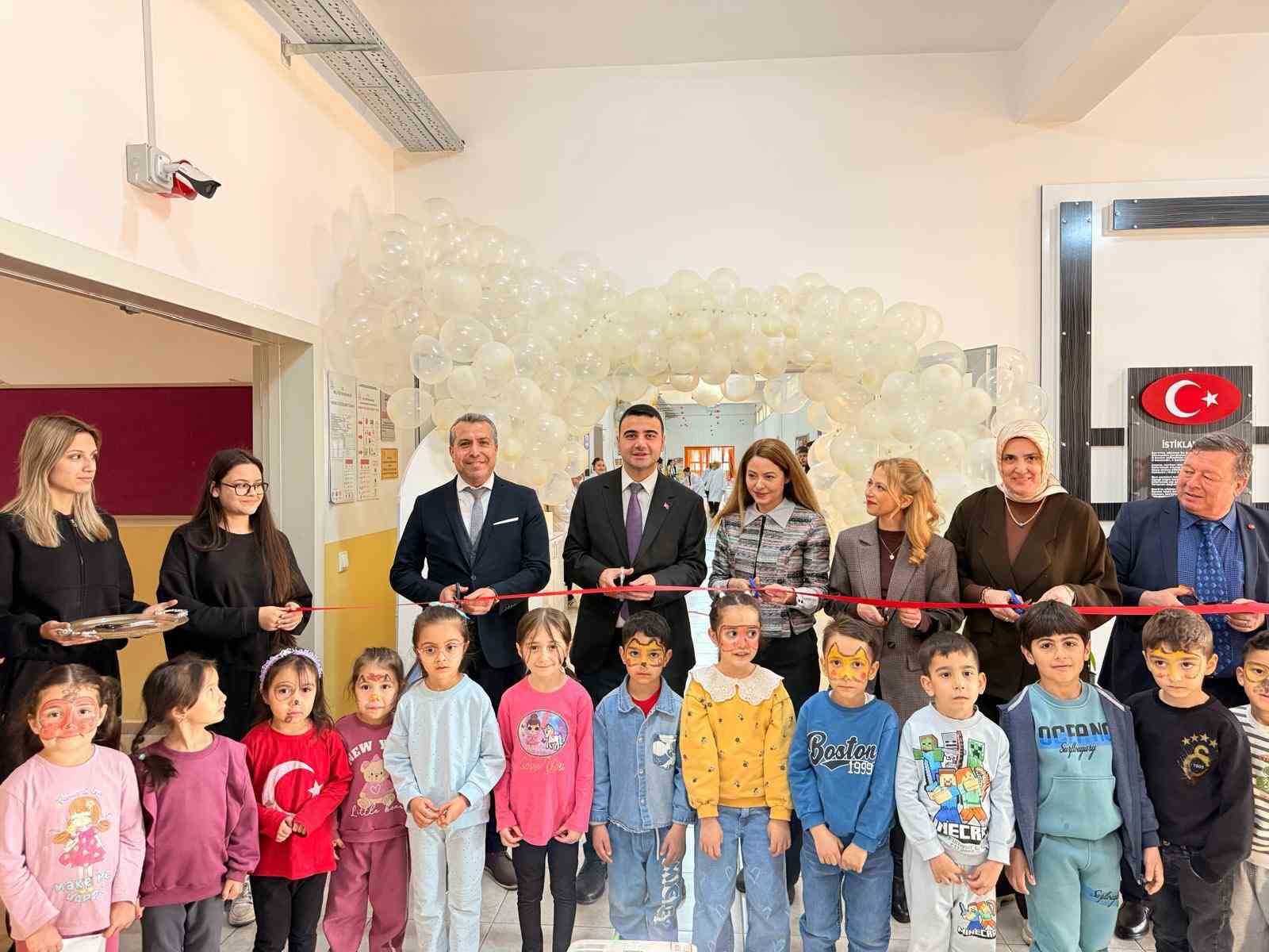 Bilecik’te ‘23 Nisan Çocuk Kimya Şenliği’ düzenlendi
