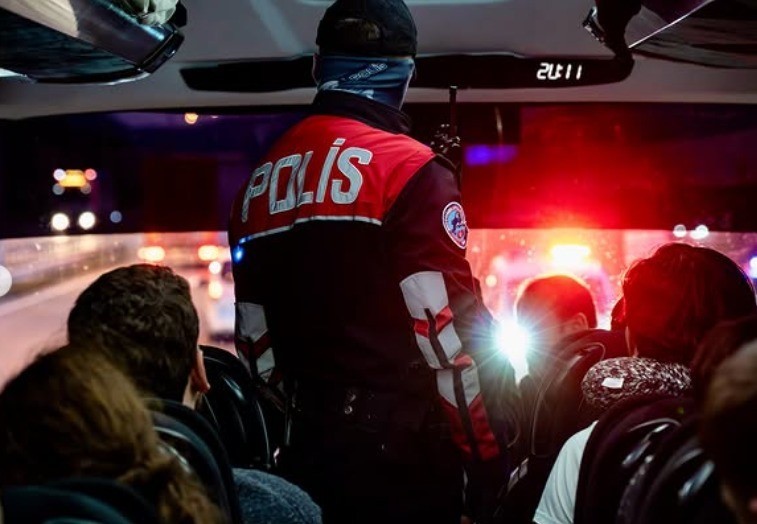 Bilecik’te 854 şahıs ve 392 araç kontrol edildi
