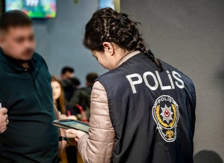 Bilecik’te 854 şahıs ve 392 araç kontrol edildi
