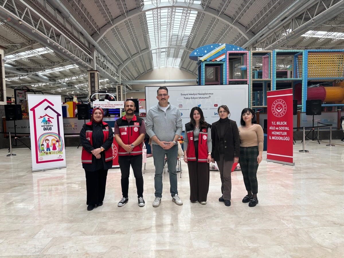 Bilecik’te çocuklar için renkli farkındalık etkinliği
