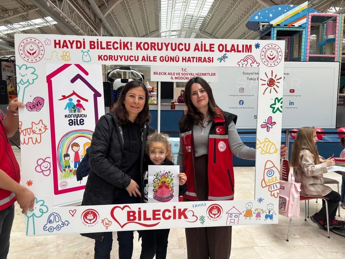 Bilecik’te çocuklar için renkli farkındalık etkinliği
