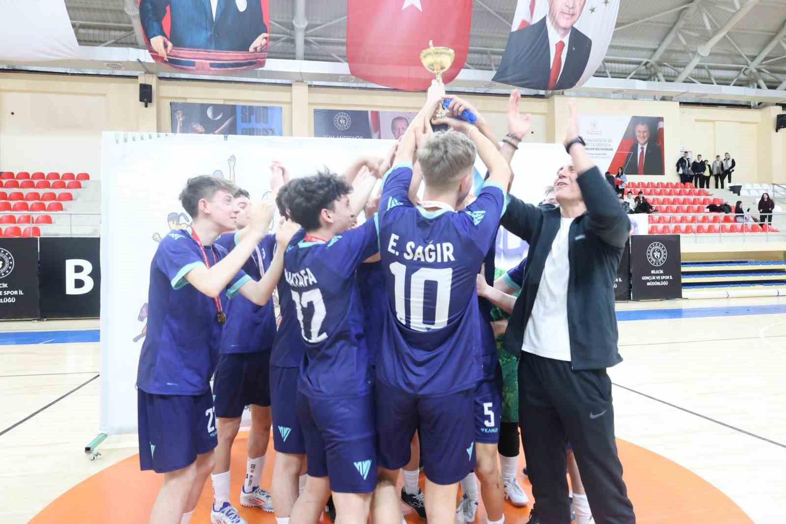 Bilecik’te genç erkekler futsal müsabakaları sona erdi
