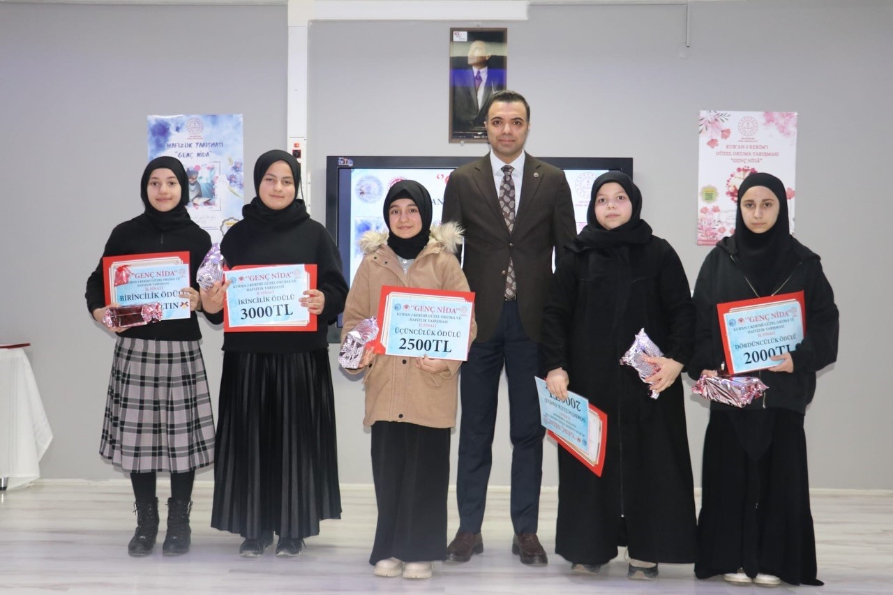 Bilecik’te Genç Nida Yarışmaları İl Finali tamamlandı
Bilecik’te Genç Nida Yarışmaları İl Finali tamamlandı