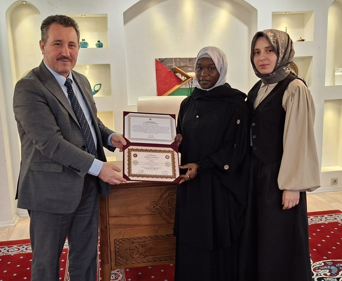 Bilecik’te hafızlık icazet belgeleri sahiplerine takdim edildi
