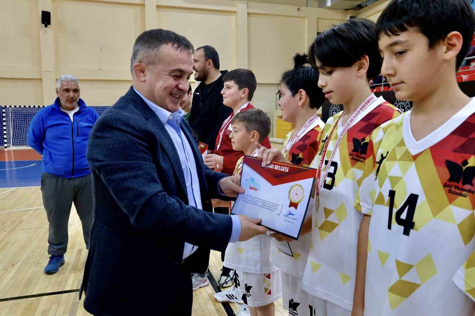 Bilecik’te Hentbol Küçükler Yarı Finali tamamlandı
