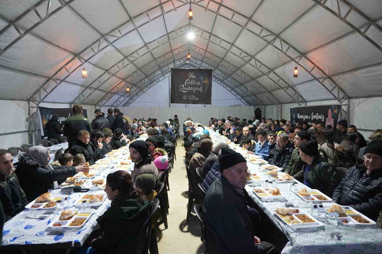 Bilecik’te iftar sofrasında binlerce kişi buluşuyor
