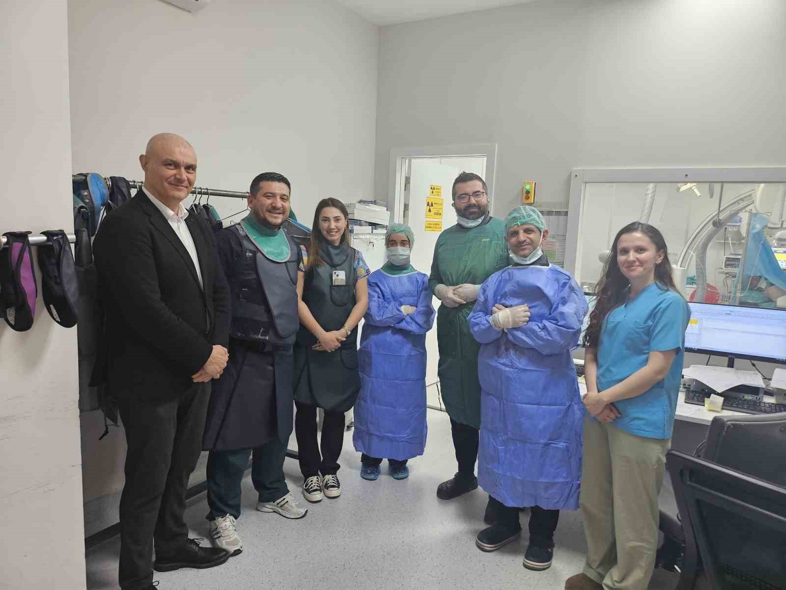 Bilecik’te ilk defa yeni nesil kalp pili uygulaması yapıldı
Bilecik’te ilk defa yeni nesil kalp pili uygulaması yapıldı