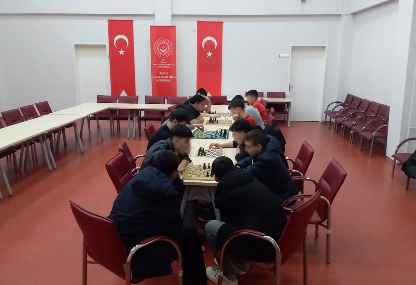 Bilecik’te koruma altındaki çocuklar arasında satranç turnuvası
