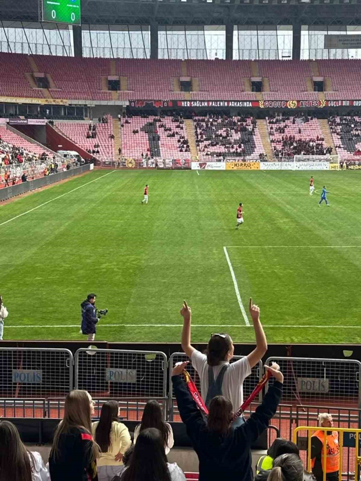 Bilecik’te koruma altındaki çocuklar maç heyecanı yaşadı
