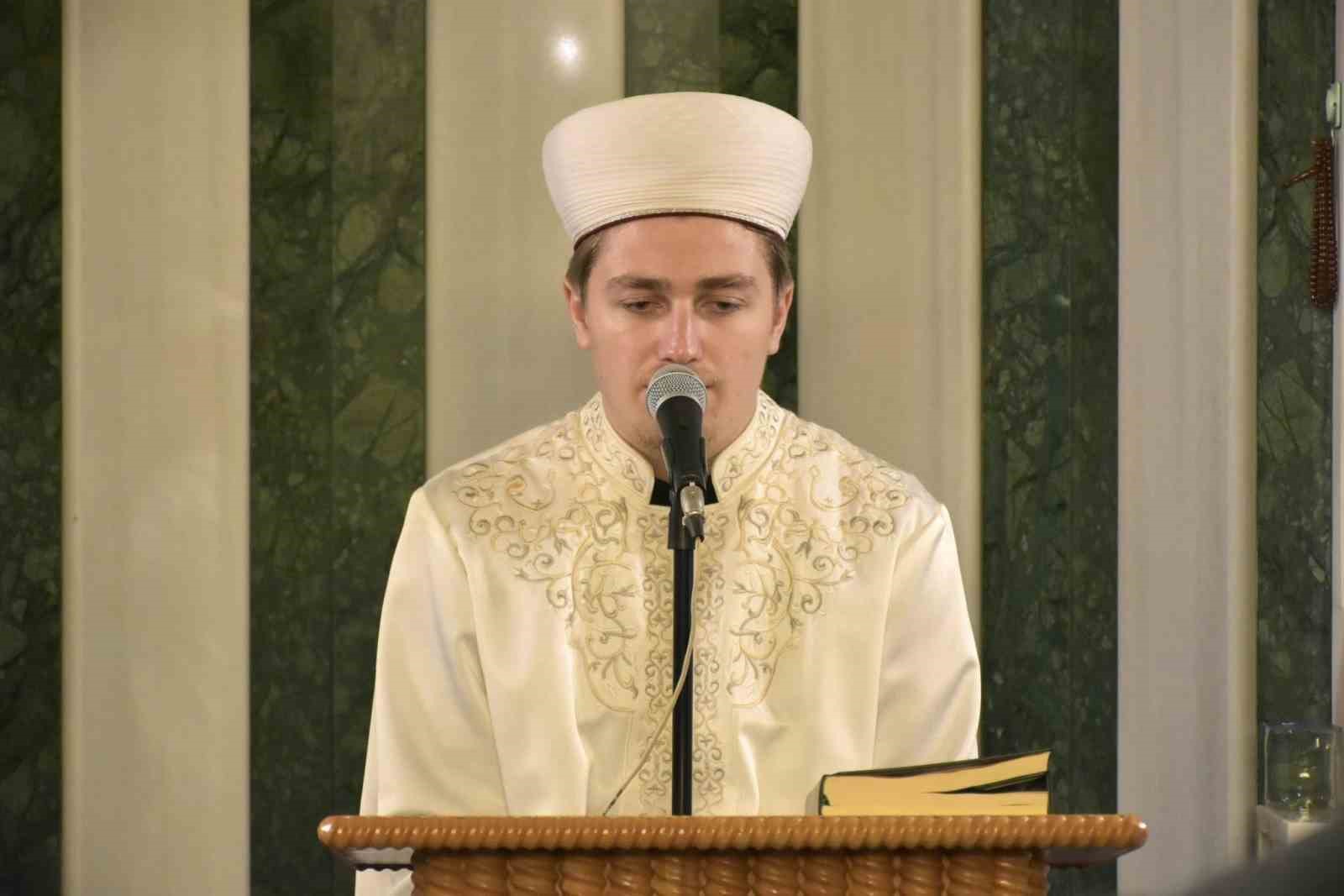 Bilecik’te ‘Kur’an-ı Kerim Ziyafeti’ programına yoğun ilgi
