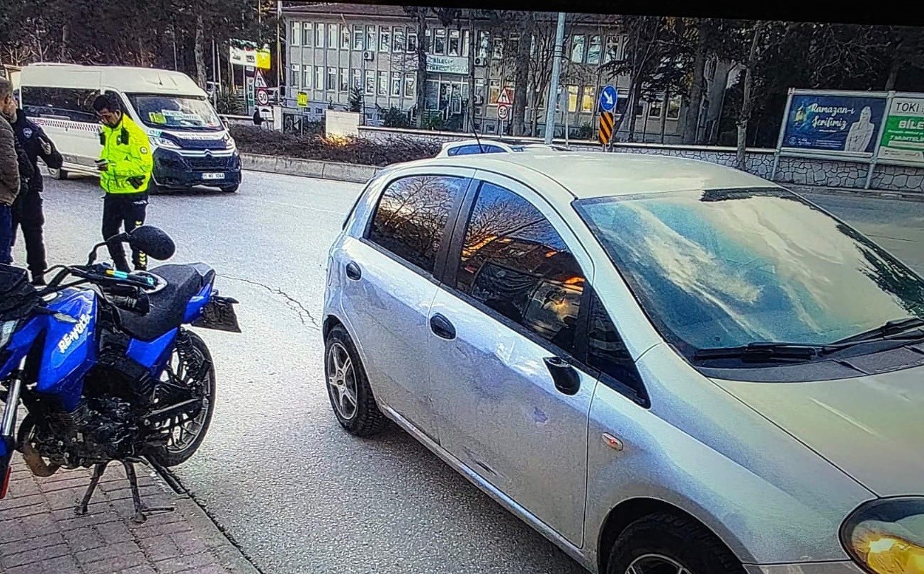 Bilecik’te meydana gelen trafik kazasında 1 kişi yaralandı
