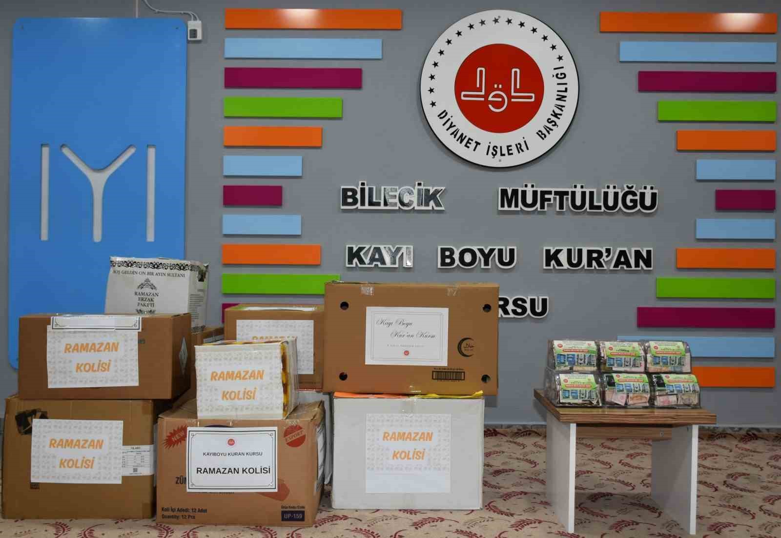 Bilecik’te miniklerden Ramazan yardımı
