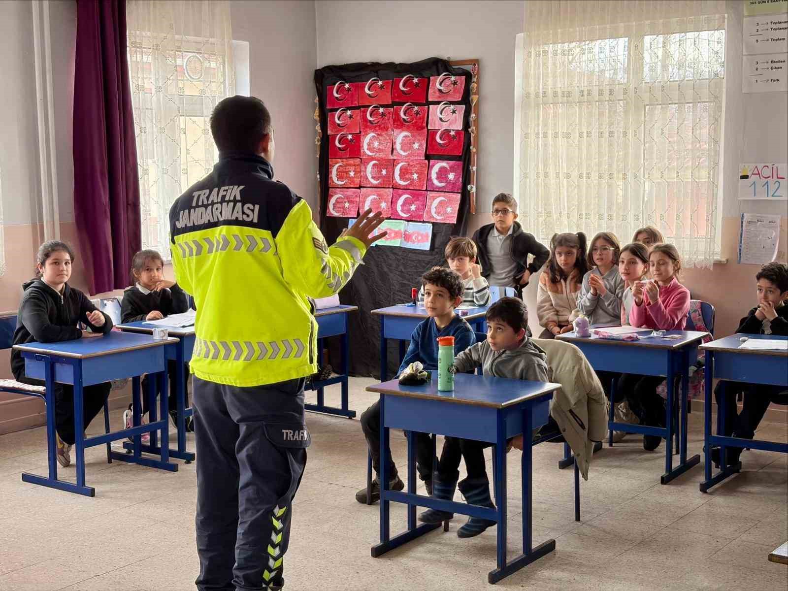 Bilecik’te öğrencilere yönelik trafik eğitimi
