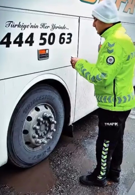 Bilecik’te şehirlerarası otobüslere sivil trafik denetimi

