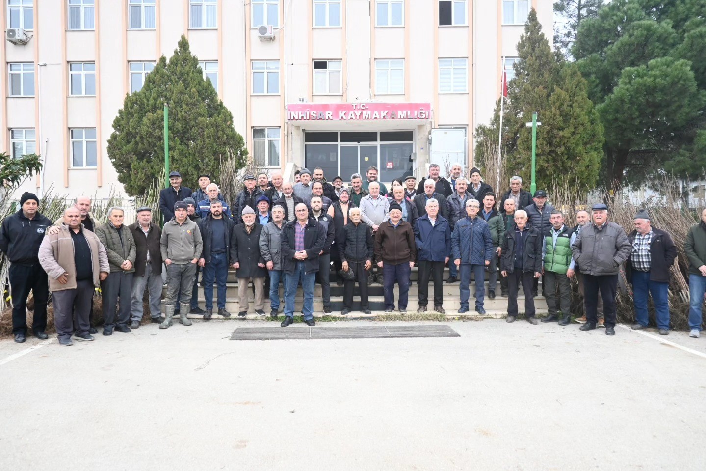 Bilecik’te üreticilere 4 bin 839 fidan desteği
