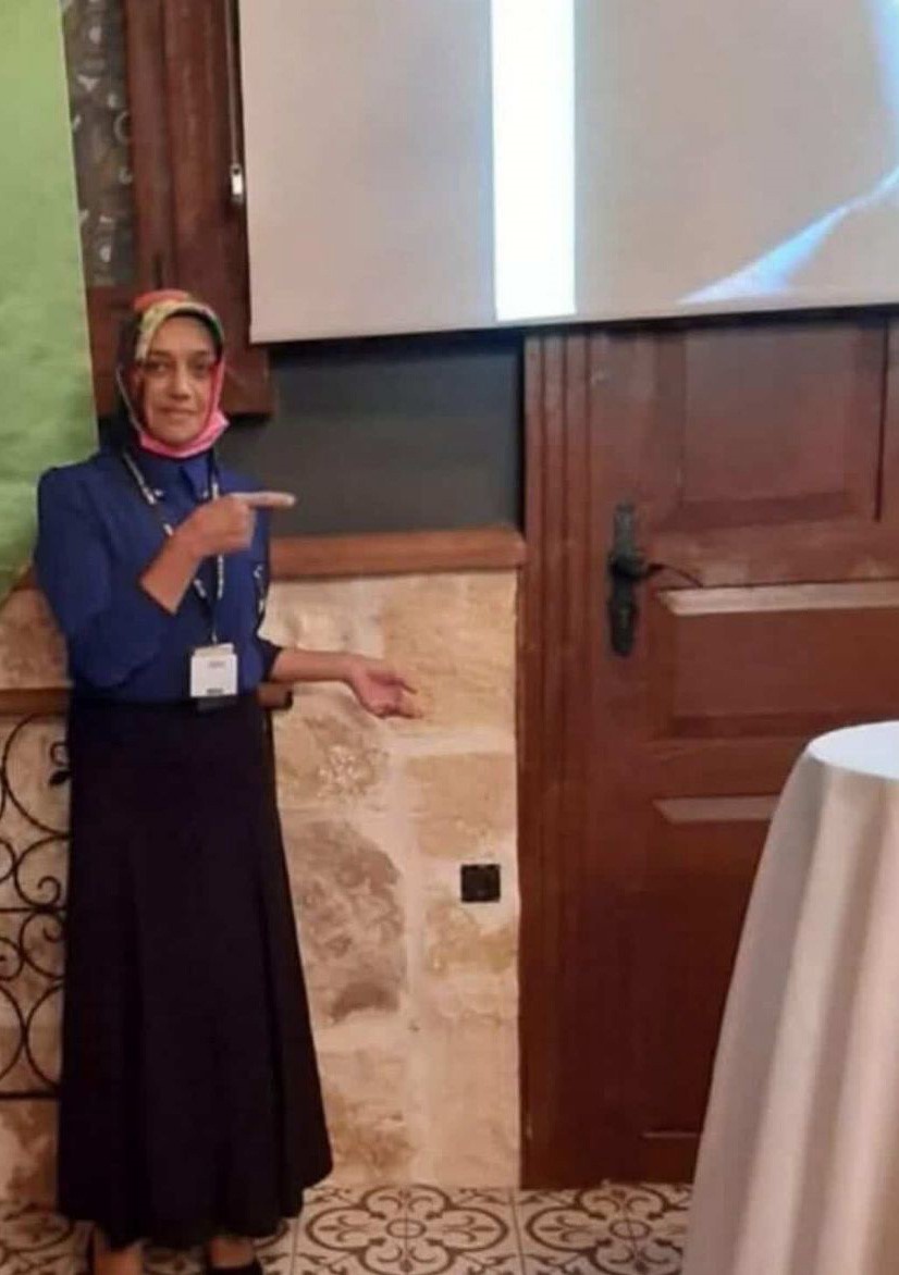 Bilezikler için anneyi ve oğlunu öldüren katil morga gidip, olayı gerçekleştirenleri gördüğünü söylemiş
