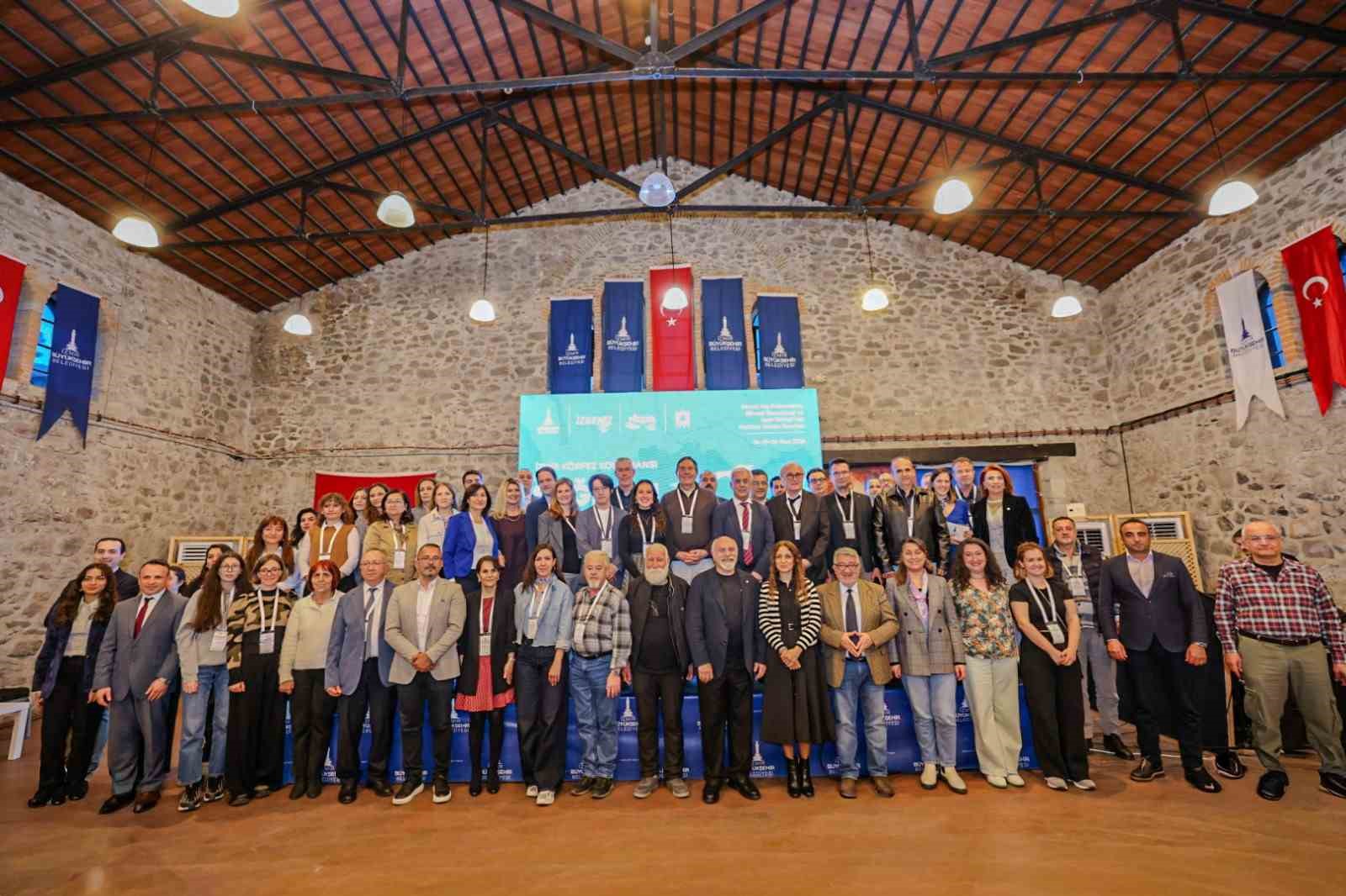 Bilim insanları Körfez’in geleceğini konuştu
Bilim insanları Körfez’in geleceğini konuştu