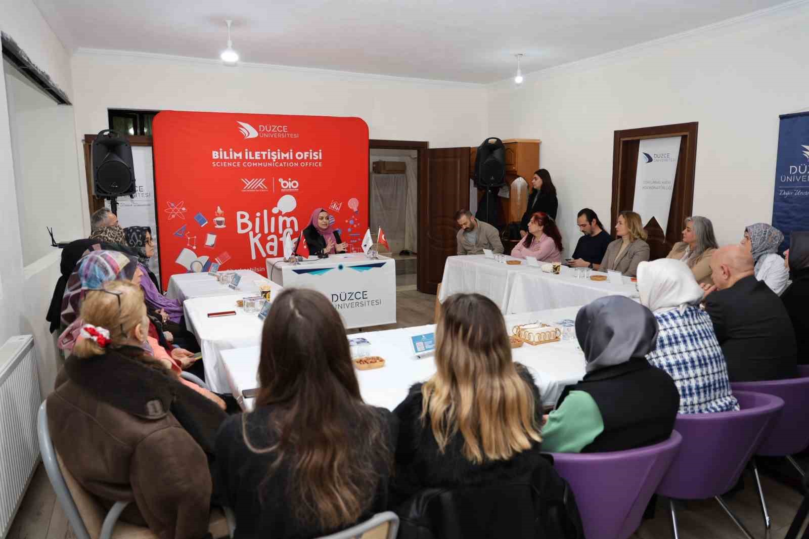 Bilim Kafede çocuklarda şiddet eğilimi her yönüyle ele alındı
