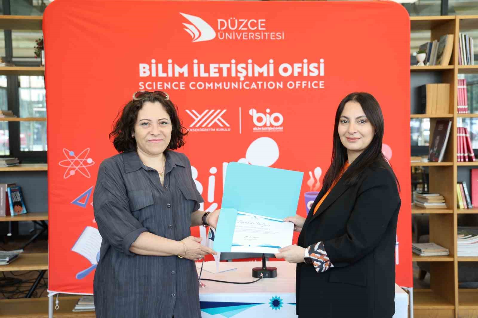 Bilim Kafede engelli bireylerin topluma entegrasyonu konuşuldu
