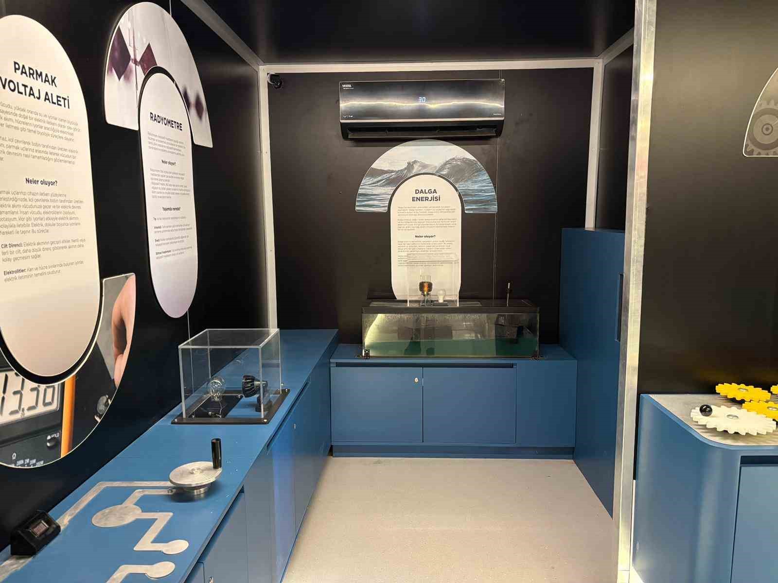 ’Bilim Tırı’ Sincan’da çocuklarla buluşuyor
