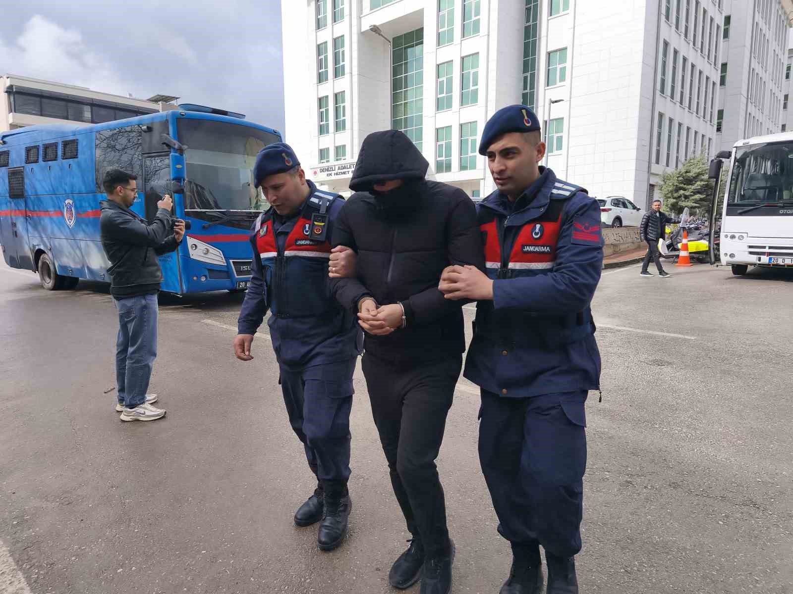 Bilişim dolandırıcılarına 9 ilde eş zamanlı operasyon: 14 gözaltı
