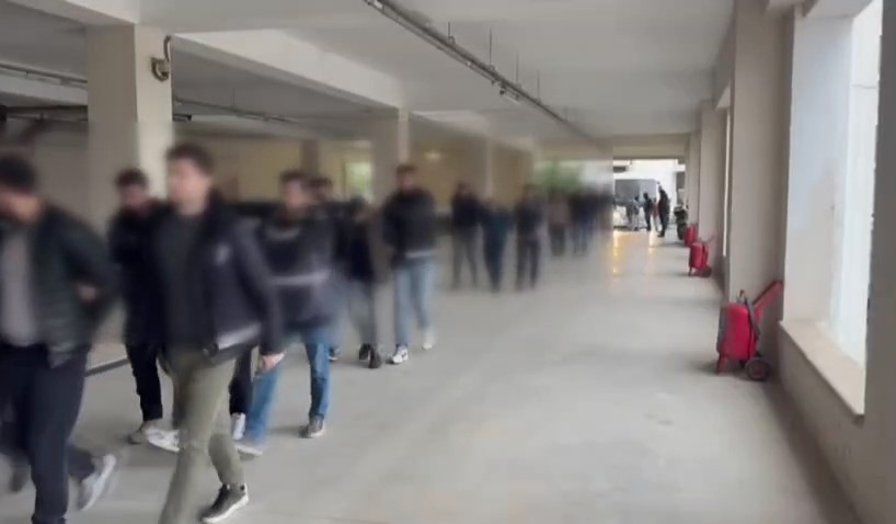 Bin polisin katılımıyla Bursa merkezli 4 ilde narkotik operasyonu: 84 tutuklama
