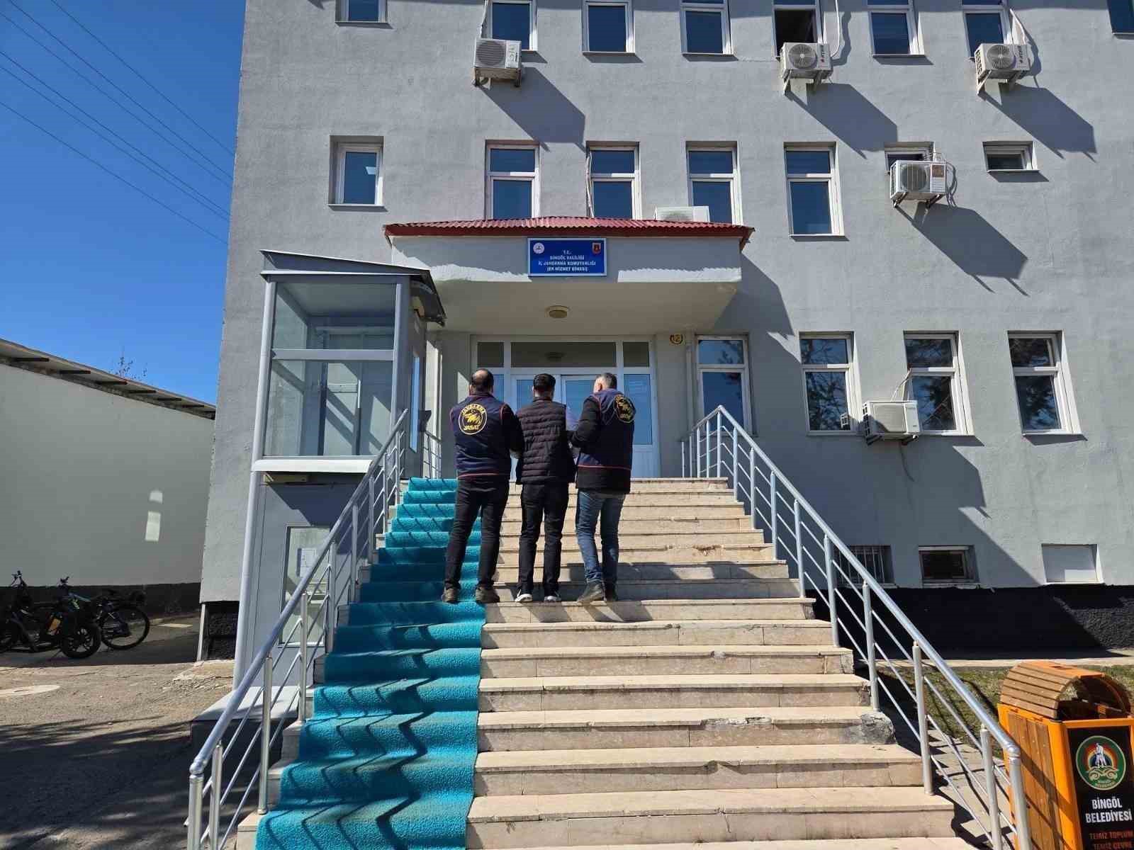 Bingöl’de aranan 13 şüpheli yakalandı
