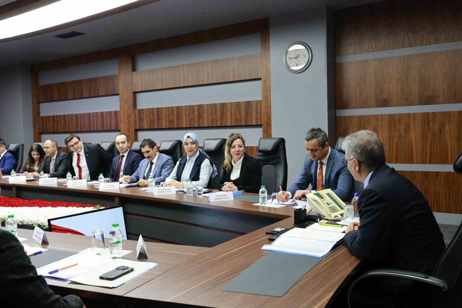 Bingöl’de narkotikle suçlarla mücadele çalışmaları ele alındı
