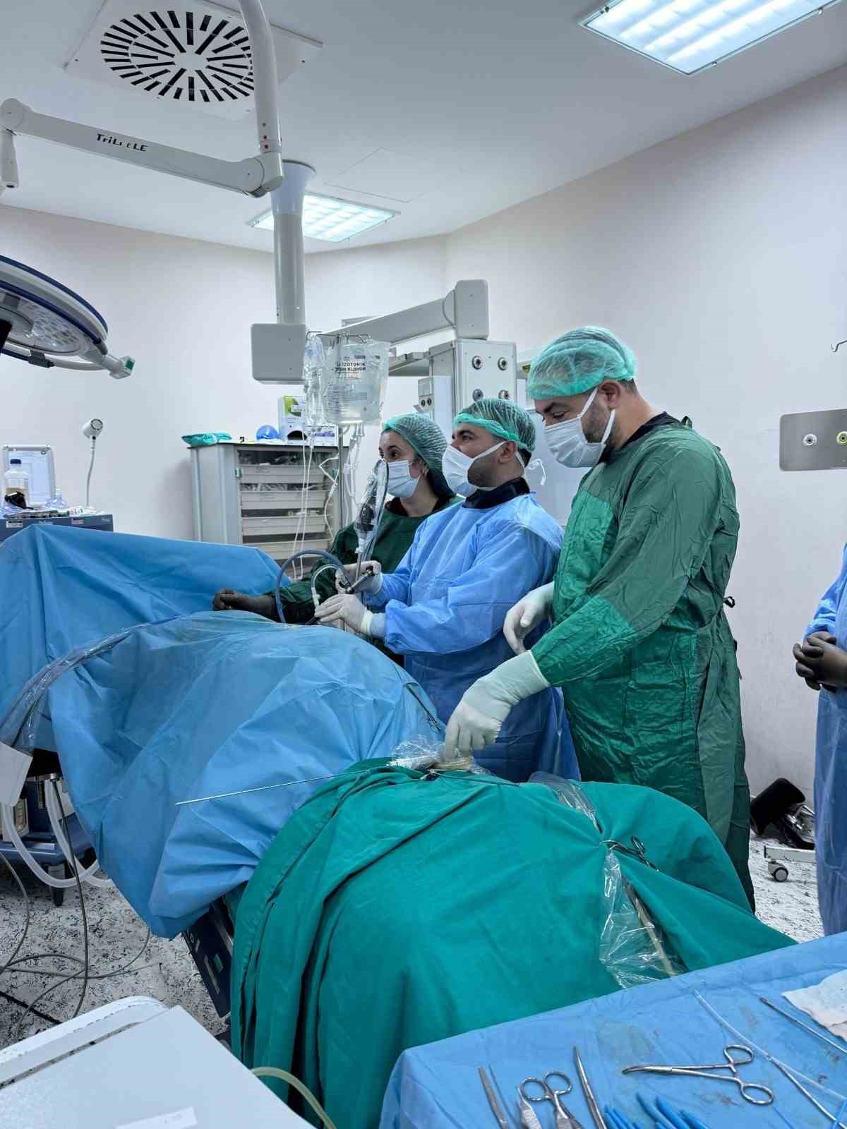 Bingöl’de PNL yöntemiyle böbrek taşı tedavisinde sevkler azaldı
